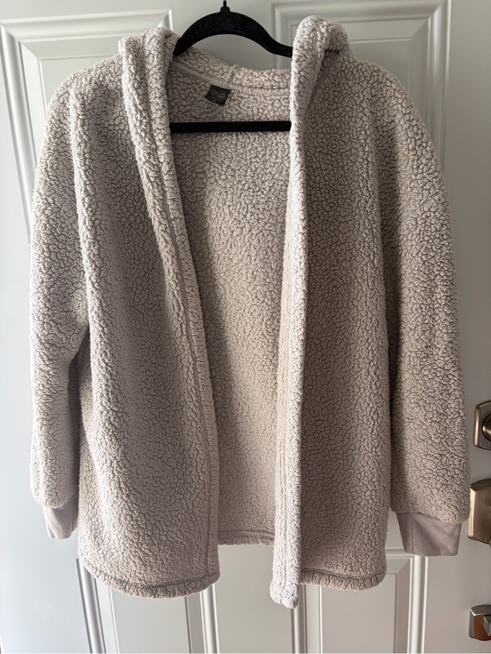 Cozy Gray Sherpa Jacket — Cold Crush | Size M